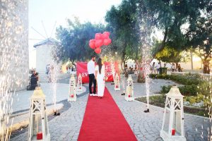 Yel Değirmenlerinde Sürpriz Evlilik Teklifi Organizasyonu Evlenme Teklifi Anı