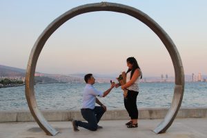 Karşıyaka Yüzük'te Evlilik Teklifi Organizasyonu İzmir